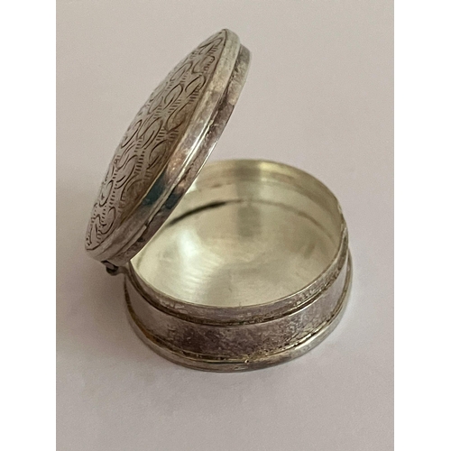 1050 - Vintage SILVER PILL BOX. Oval shape with beautifully engraved lid. Full UK hallmark. Exceptional con... 