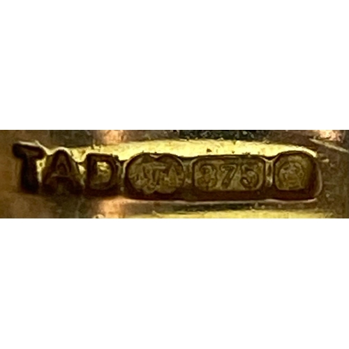 452 - A 9K YELLOW GOLD TRILOGY DIAMOND RING. 0.30CT. 2.8G SIZE M