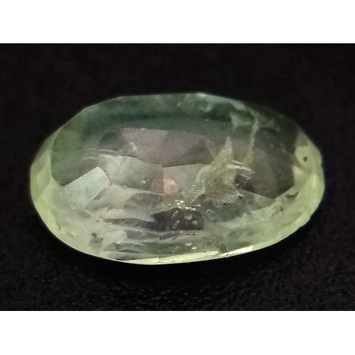 683 - A 1.85ct Sri Lankan Untreated Yellow Sapphire Gemstone. Comes with the GFCO certificate