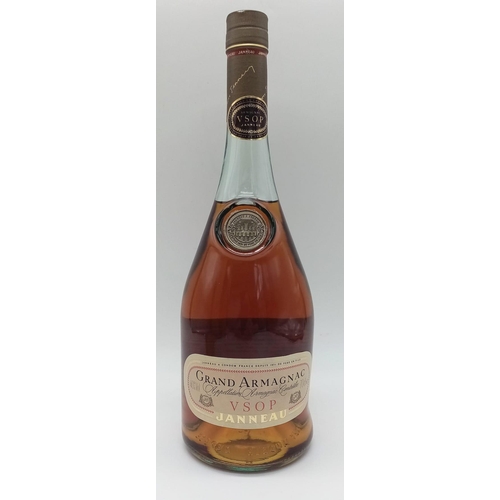 1308 - A Rare Bottle of Vintage 20th Century Janneau Grand Armagnac VSOP. 70cl Bottle. In original presenta... 