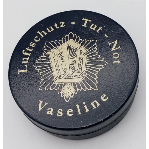 953 - WW2 German RLB (Air Raid Warden) tin of Vaseline for burns etc,