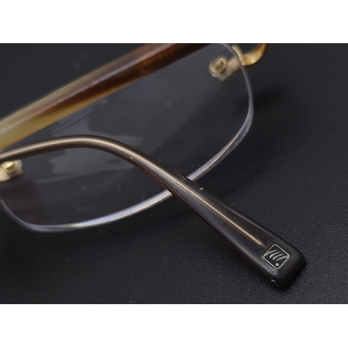 1065 - French made, magnifying glasses with 18kt Yellow Gold accents and set Diamonds. Come with a protecti... 