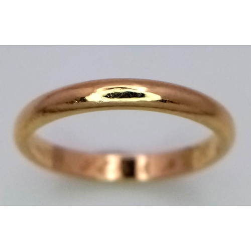 1112 - A CARTIER 18K GOLD BAND RING .   2.2gms   size K