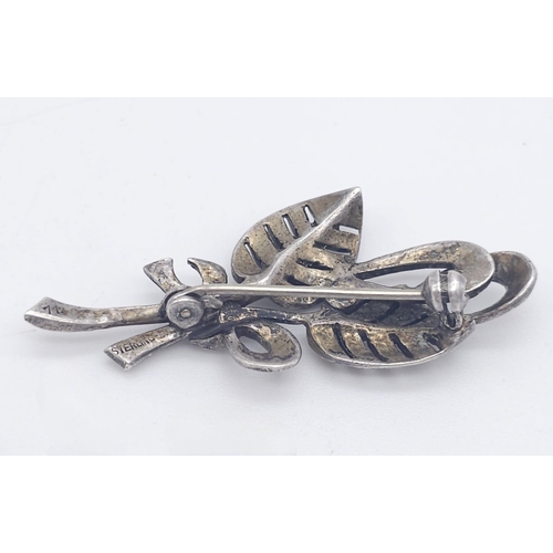 1251 - A Vintage Marcasite and Silver Leaf Brooch.