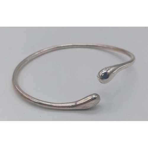 1258 - A 925 Silver Bangle.