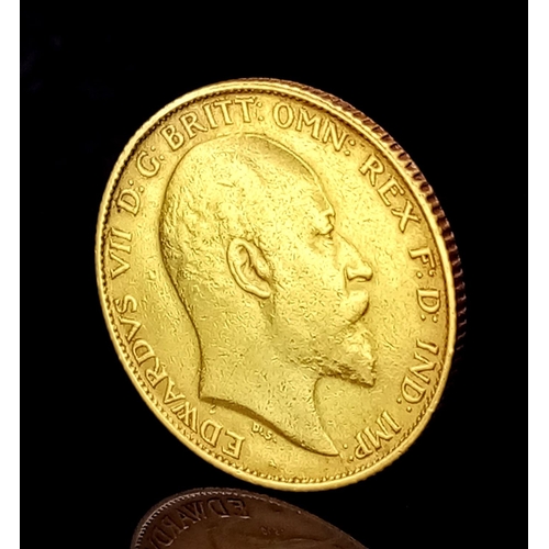 200 - A 1903 HALF SOVEREIGN MADE IN 22K GOLD AND WEIGHING 4gms