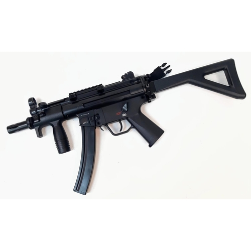 1119 - An Excellent Condition (As New) Heckler and Koch MP5K-PDW Co2 Semi-Automatic Airgun. Comes with Addi... 