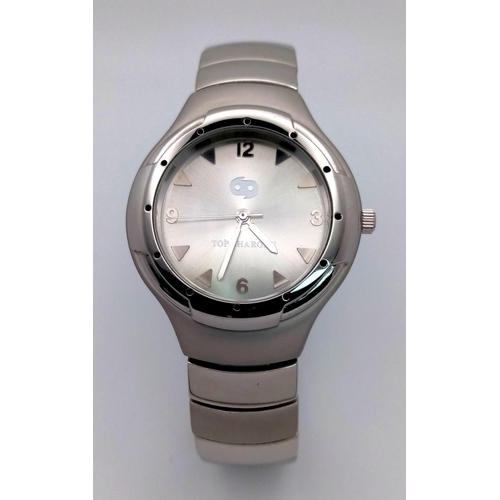 886 - An Ex-Display Men’s, Two Tone, Stainless Steel Watch by Top Charoan, Japan. 40mm including crown. Re... 