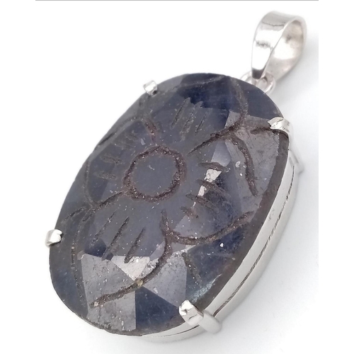 610 - A Fancy Blue Sapphire Silver Pendant set in 925 Sterling silver. 70ct. W-36g. 5.5cm. Ref: VO-1771. C... 