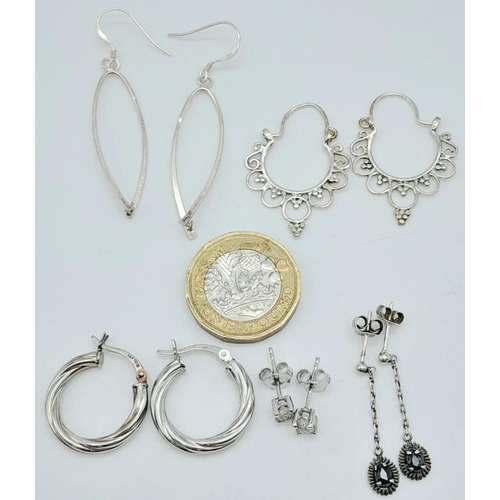 1255 - 5 PAIRS OF ASSORTED SILVER EARRINGS .