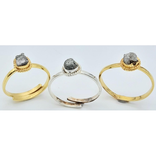 798 - A Set of 3 Expandable Raw Diamond Rings set in 925 Silver.
M-R Size. Ref: CD-1139