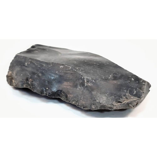 201 - Two large Palaeolithic obsidian tools, 1.4 million years old from Mount Arteni, Armenia. Dimensions:... 