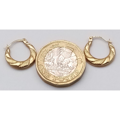 1441 - A Pair of 9K Yellow Gold Creole Small Hoop Earrings. 0.51g