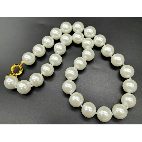 776 - A Bright White South Sea Pearl Shell Necklace. Large 14mm beads. Necklace length - 42cm