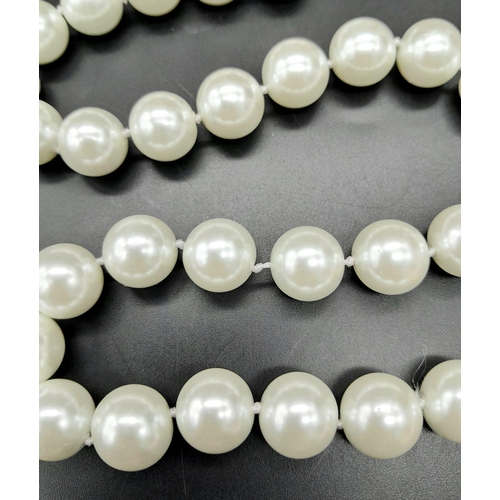 776 - A Bright White South Sea Pearl Shell Necklace. Large 14mm beads. Necklace length - 42cm