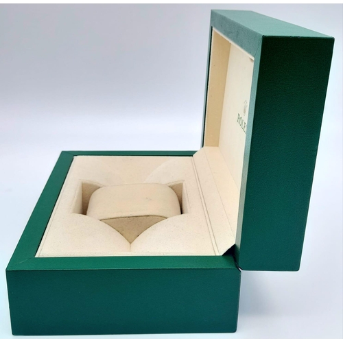 1366 - A Rolex Branded Single Watch Case. Ruffled green exterior. Cream interior. Slightly used with a few ... 