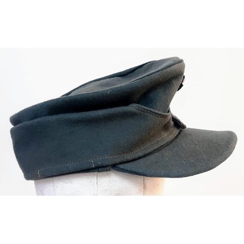 153 - WW2 German Field Police M43 Cap.