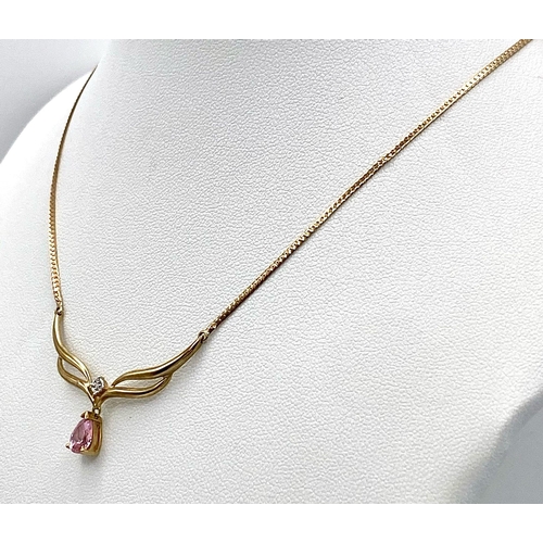 457 - A 9K yellow gold collar necklace set with cubic zirconia, 3.1g  43.5cm chain

ref: SH1394I