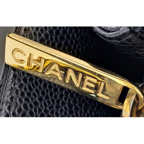 88 - A Channel GST Black Caviar Grand Tote Bag. With Signature CC Stitching On Front, Gold Hardware with ... 