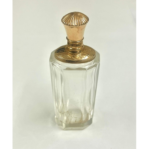 1252 - 14ct gold lid scent bottle