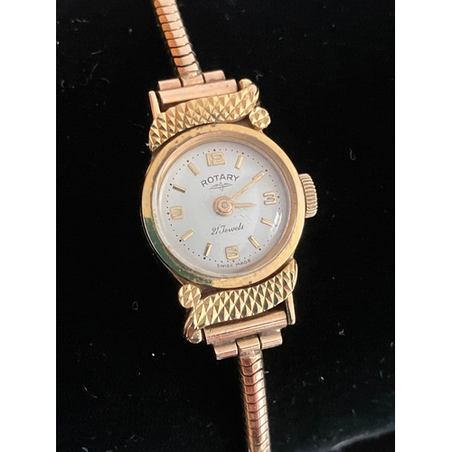 189 - Ladies Vintage 9 carat GOLD ROTARY WRISTWATCH Mounted on a 9 carat gold snake chain bracelet. Comple... 