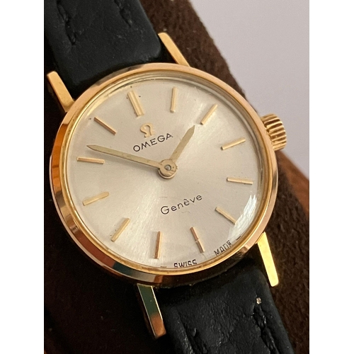 266 - Ladies Vintage OMEGA GENEVE WRISTWATCH. Gold Plated (20 microns). Complete with original case in per... 