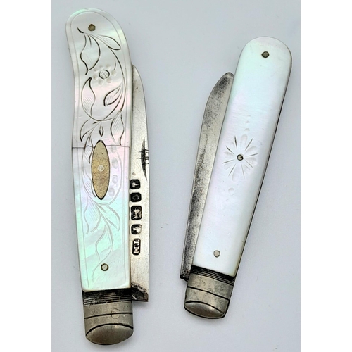 540 - A Parcel of Two Hallmarked Silver and Pearl Handled Pen Knives Comprising; 1) A 1863/4 Hallmarked Kn... 