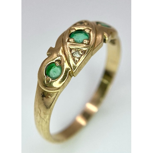 110 - A 9K YELLOW GOLD DIAMOND & EMERALD RING. TOTAL WEIGHT 1.7G. SIZE N