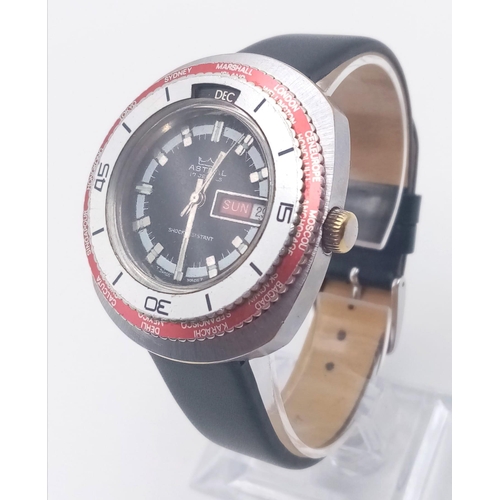 239 - A Very Rare and Very Good Condition Vintage Smiths Astral World Time Pilots Automatic Watch. 42mm In... 