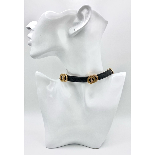 297 - A Bulgari Leather and Gilded Metal Choker/Dog Collar! 32cm length. Ref: 015967