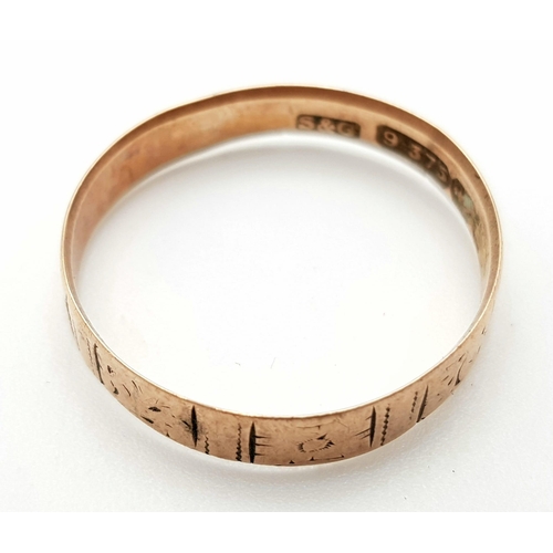 1118 - A VINTAGE 9K ROSE GOLD BAND RING . 1.5gms