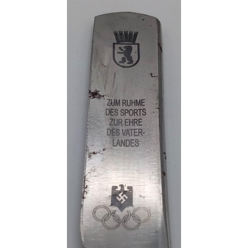 643 - 1336 German Olympics 3 rd Reich Patriotic Cutthroat Razor. “For the Glory of the Sport and the Fathe... 