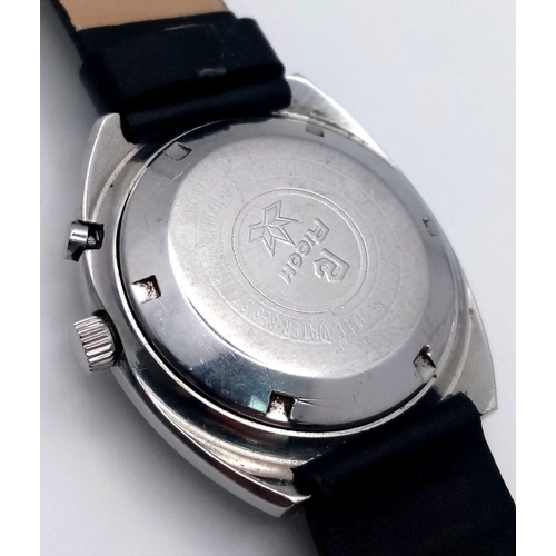 614 - A Vintage Ricoh 21 Jewel Automatic Gents Watch. Black leather strap. Stainless steel case - 37mm. Si... 