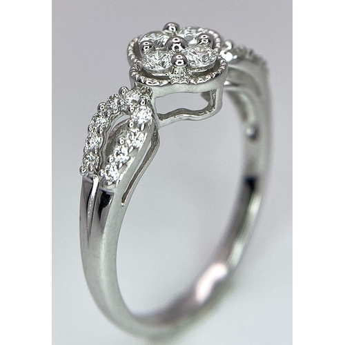 701 - 18K WHITE GOLD DIAMOND RING WITH APPROX 0.33CT DIAMONDS, WEIGHT 2.7G SIZE M