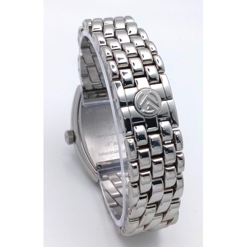 799 - A Frank Muller Conquistador Limited Edition Ladies Watch. Stainless steel bracelet and case - 29mm w... 