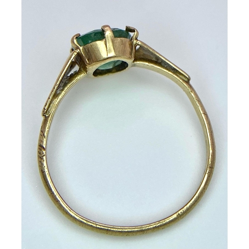 1390 - A Vintage 9K Yellow Gold Oval Emerald Ring. Size J. 1.1g total weight.