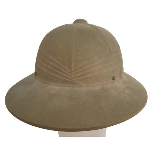 945 - A WW2 Hawley Hat with USA Marine Corp Badge.