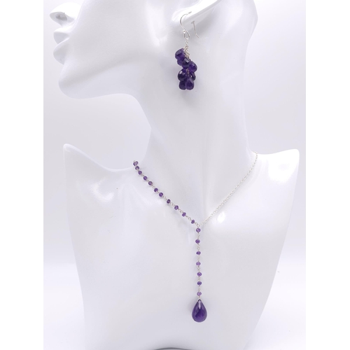 1683 - An Amethyst Necklace with Drop Earrings - Set in 925 Silver.
50cm length. 3cm drop. Ref: CD-1172