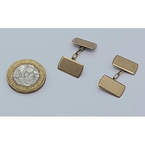 1339 - A PAIR OF 9K GOLD CHAIN LINKED CLASSIC CUFFLINKS  .  4.5gms