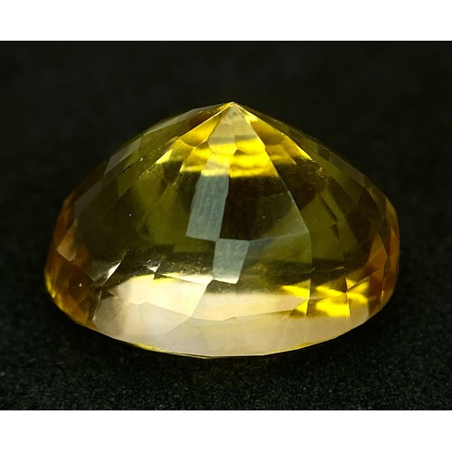 1276 - A Beautiful 15ct Oval Citrine. No marks or Inclusions. No certificate so A/F.