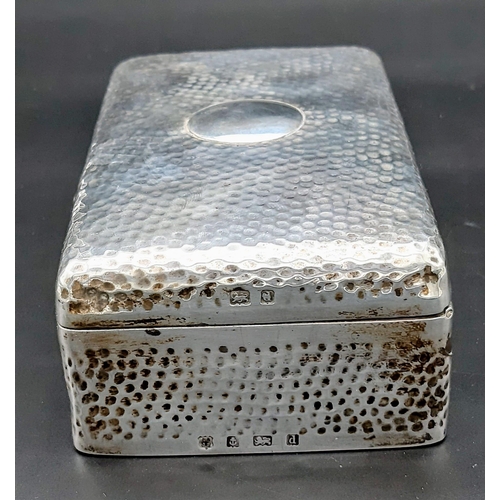 117 - A Wonderful Antique Sterling Silver Cigarette, Cheroot Case. Dimpled silver exterior with a good con... 