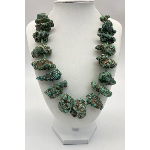 305 - A Vintage Native American Indian Heavy Kingman Rough Green Turquoise Necklace. Large chunks of natur... 