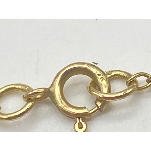 393 - A 9K Yellow Gold Disappearing Necklace. 45cm length. 1.3g.