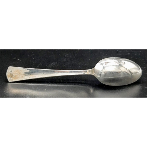 1131 - A vintage sterling silver tea spoon. Full hallmark Sheffield, 1936. Total weight 9.85G. Total length... 