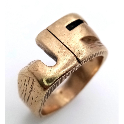 142 - A Vintage 9K Yellow Gold Initialled Ring. If your initials are JF - it's your lucky day. Size N. 10.... 