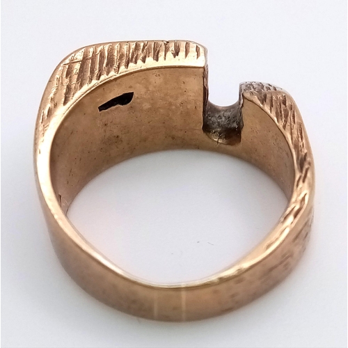 142 - A Vintage 9K Yellow Gold Initialled Ring. If your initials are JF - it's your lucky day. Size N. 10.... 