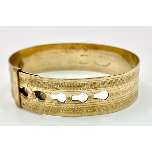 1424 - A Very Good Condition Vintage 9K Front and Back Yellow Gold Buckle Bracelet. Circa 1930/40’s. Marked... 