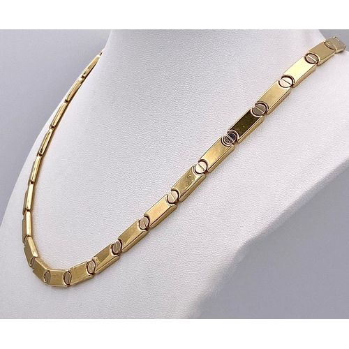 121 - A 14k Yellow Gold Articulated Bar-Link Necklace. Stylish links with screw-esque spacers. 42cm length... 