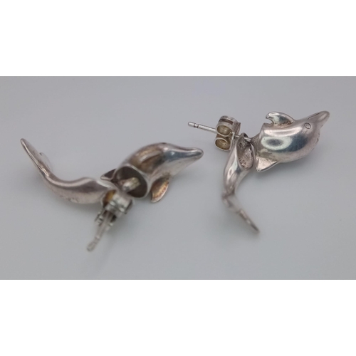 1293 - A cute pair of Italian 925 silver articulated whale earrings. Total weight 5.3G.