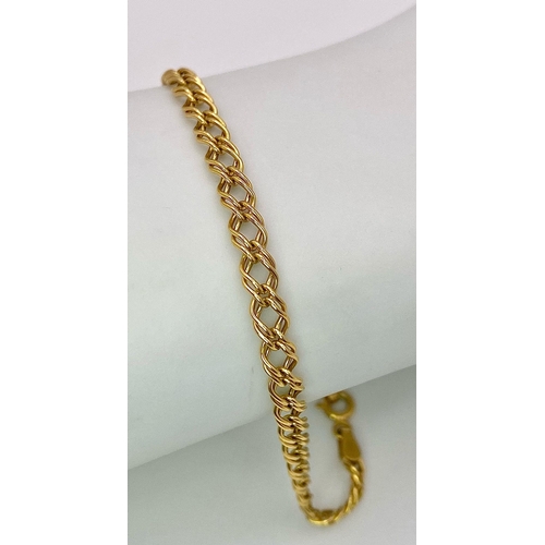 156 - A 9K Yellow Intricate Link Bracelet. 18cm. 1.67g weight.